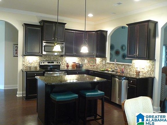 3rd image of 378 Holland Lakes Dr