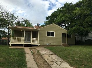 5513 Greenlee St, Fort Worth, TX 76112