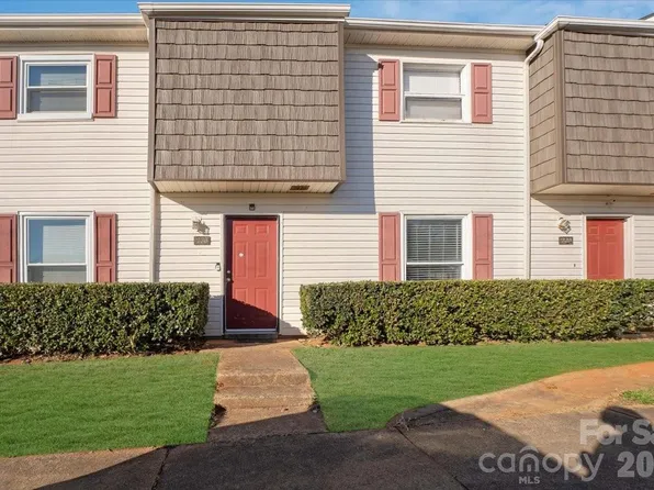 7920 Shady Oak Trl, Charlotte, NC 28210