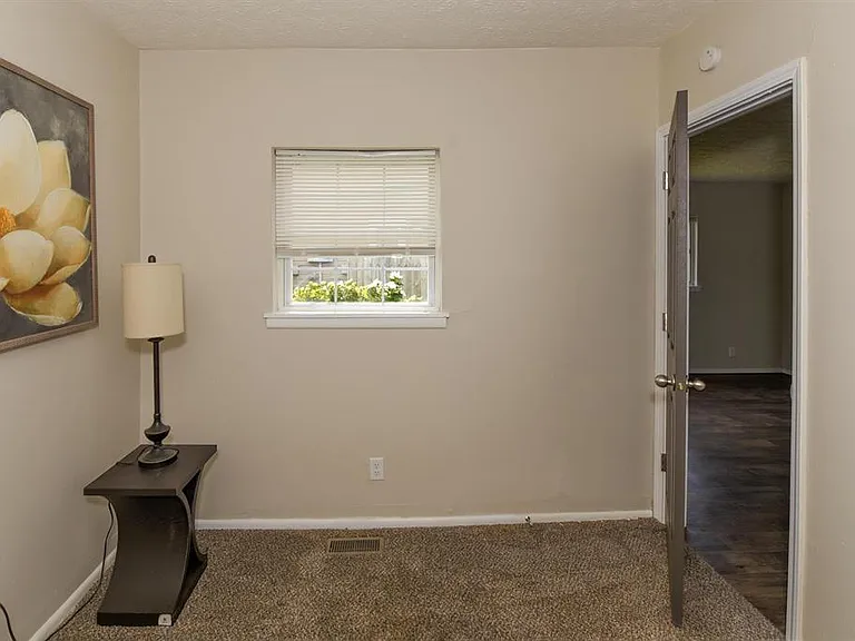 630 S 15th St #2 — Photo 11