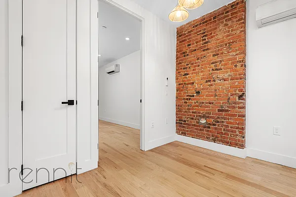 Rented by Rennit Inc. | media 7