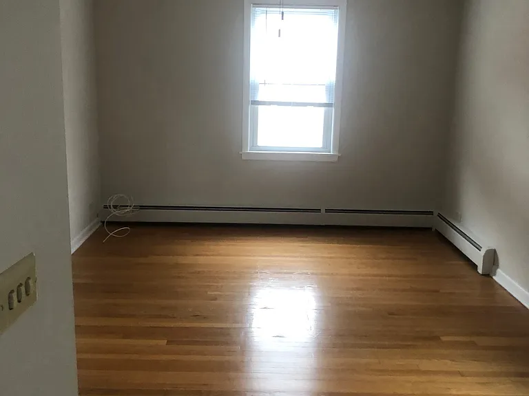 2425 N 79th Ave #1 — Photo 12