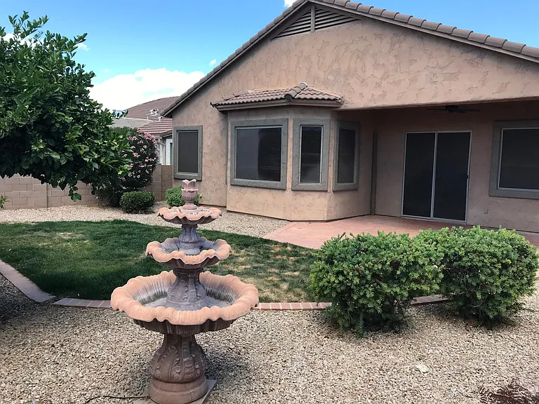 1247 W Lyle Ln — Photo 16