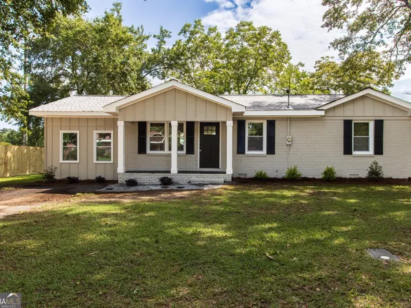 353 Cherry St, Social Circle, GA 30025