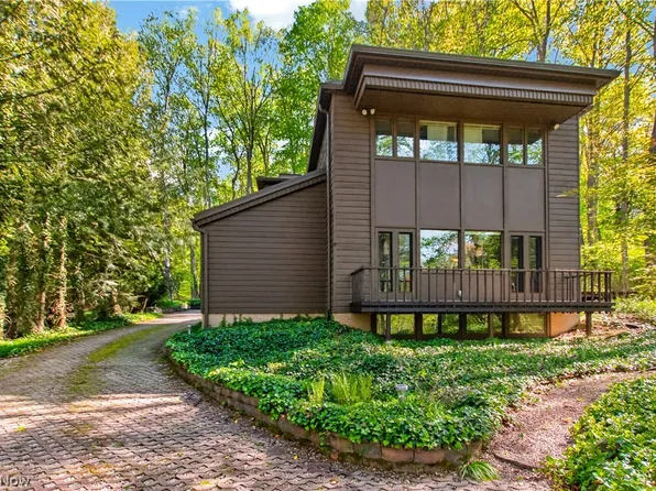 4524 Conestoga Trl, Akron, OH 44321