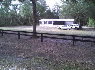 129 Crescent Lake Shore Dr, Crescent City, FL 32112