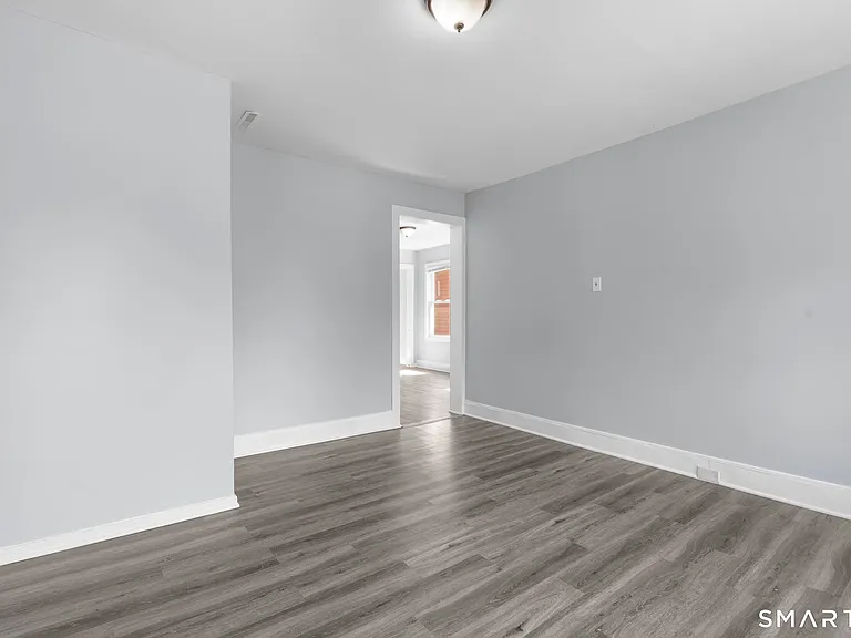 165 Starr St #2 — Photo 18