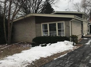 316 Warren Rd, Glenview, IL 60025