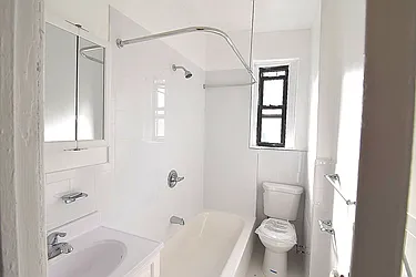 Rented by Manhattan Spaces