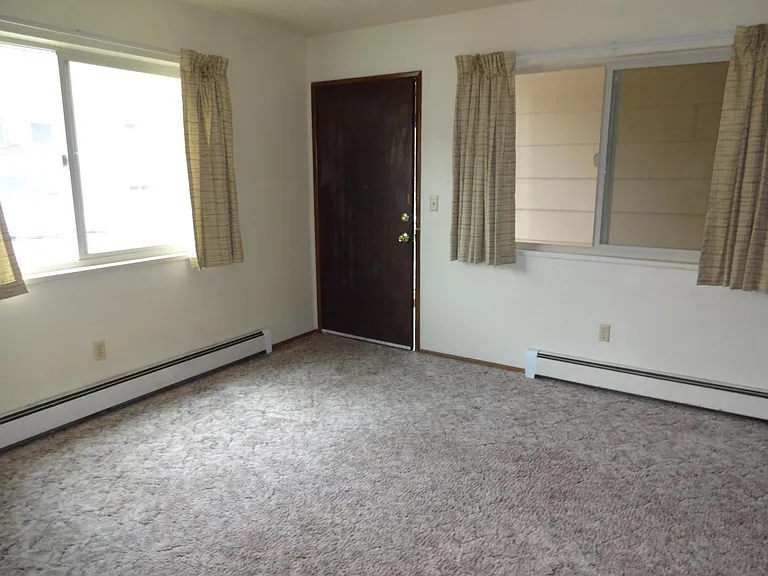 1029 Belford Ave #1029 BELFORD AVENUE — Photo 3