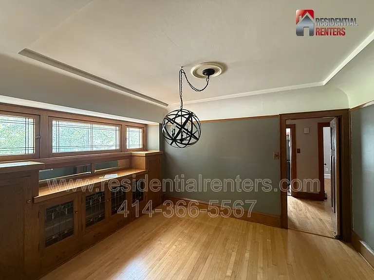 2203 N 68th St — Photo 11