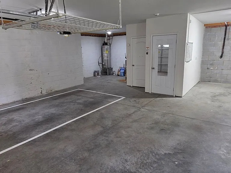 4049 Clinard Ave — Photo 32