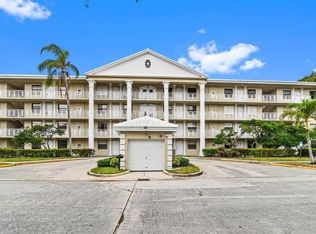 3626 Whitehall Dr APT 103, West Palm Beach, FL 33401
