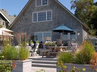 6481-6435 Wing Point Way NE, Bainbridge Island, WA 98110