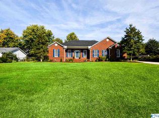 811 Nanceford Rd SW, Hartselle, AL 35640