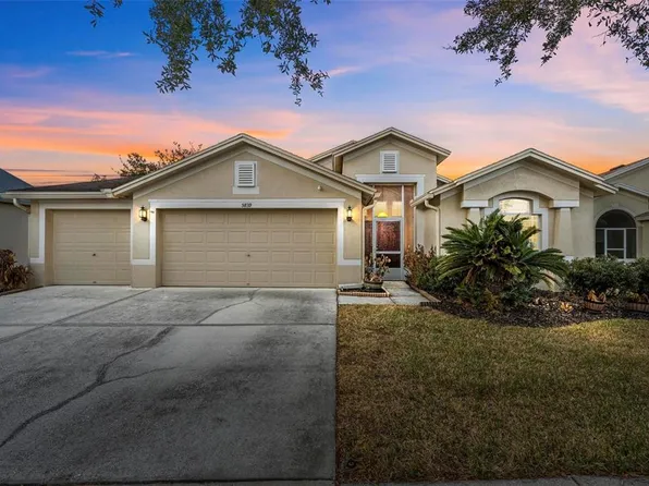 5839 Montford Dr, Zephyrhills, FL 33541