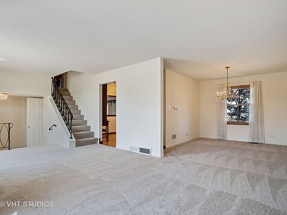 3rd image of 1623 S Kaspar Ave