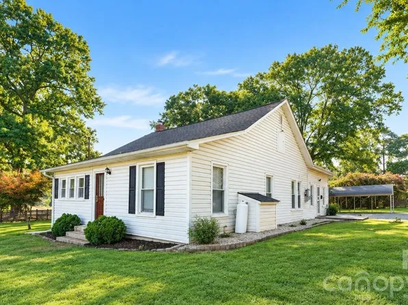 500 N Chapel St, Landis, NC 28088
