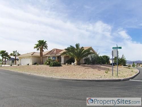 1st image of 3181 Shoshone Dr