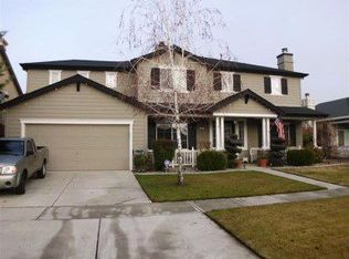 411 Memory Ln, Turlock, CA 95382
