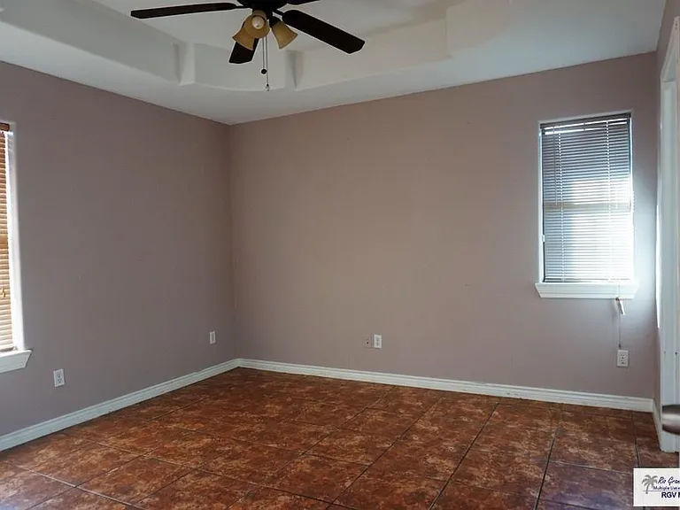 4714 Hidden Acres — Photo 6