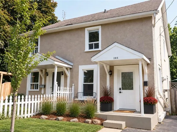 285 Macnab St, Hamilton, ON L9H 2K5