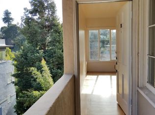 33 Home Pl E #B, Oakland, CA 94610