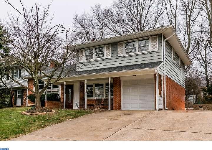 1st image of 8 Cauline Ct