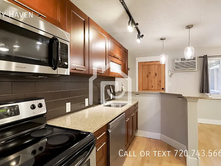 195 S Pennsylvania St #304 — Photo 6