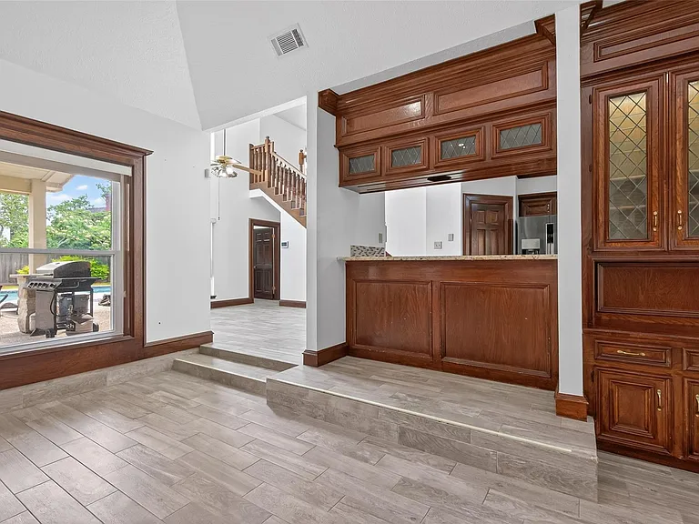 15106 Dawnbrook Dr — Photo 26
