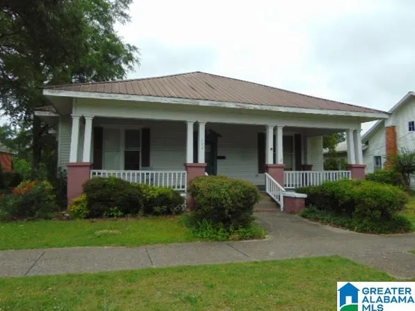 406 6th St N, Clanton, AL 35045
