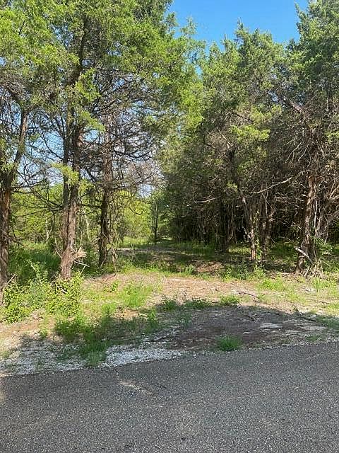 2nd image of Scott Rd