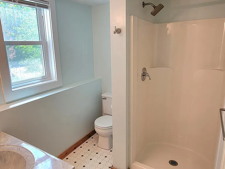 4398 Manhattan W — Photo 23