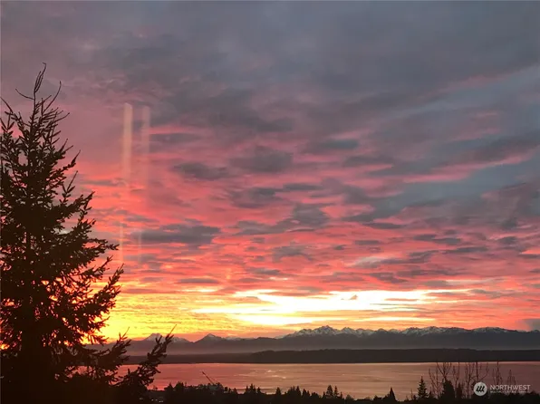836 Olympic Avenue, Edmonds, WA 98020