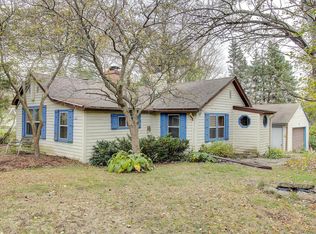 1161 Madison St, Waukesha, WI 53188