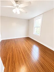516 W 38th St #1/2 — Photo 10