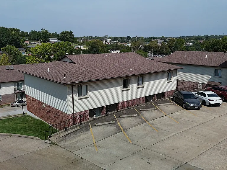 829 Southwest Blvd #B — Photo 1