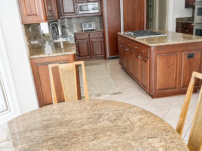 1340 Kimmer Ct — Photo 4