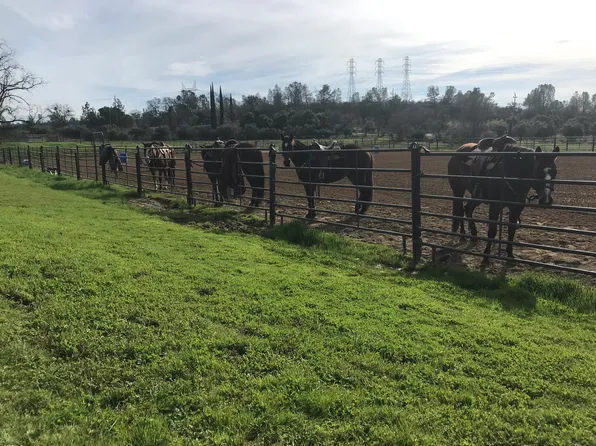 2441 Pinecrest Rd, Oroville, CA 95966