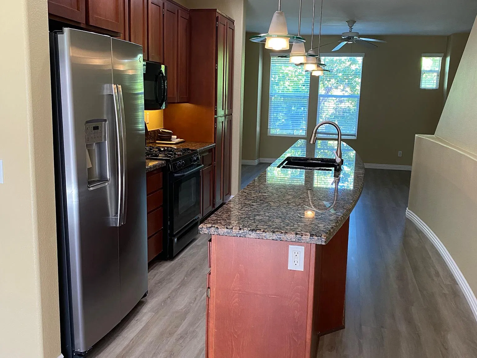 2 bed, 1481 sqft, $3,495 — Photo 1