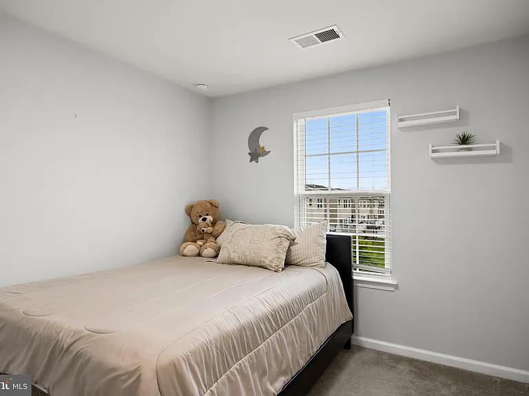 70 Benford Ln — Photo 22