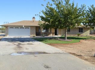 11925 Omak Rd, Apple Valley, CA 92308