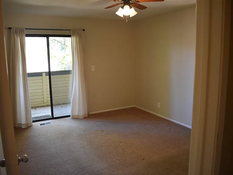 3290 Rockview Pl #6 — Photo 8
