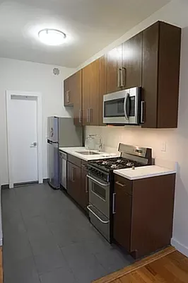 Rented by Compass | media 18