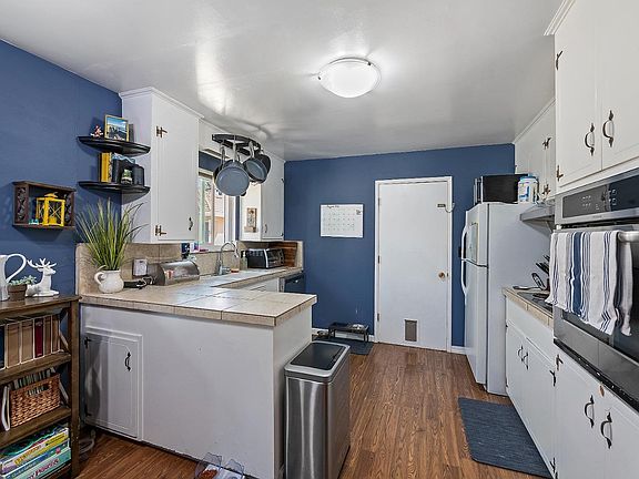 5th image of 615 - 617 Nason Street