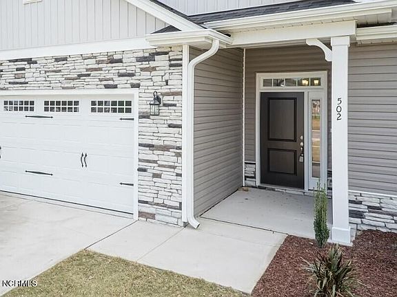 5th image of 107 Bay Hill Drive