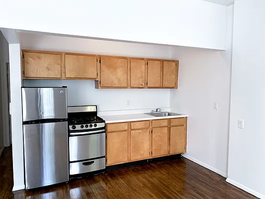 Rented by Compass | media 7