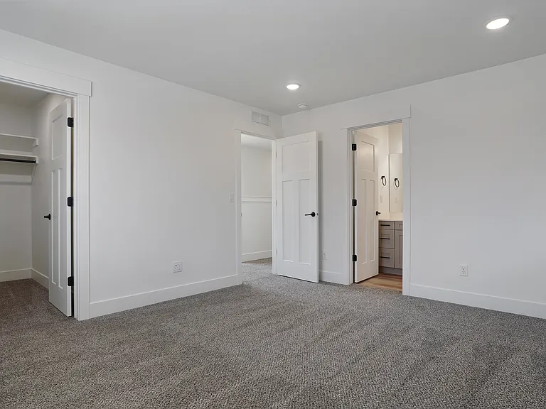 Valo At Bellin Townhomes — Photo 33