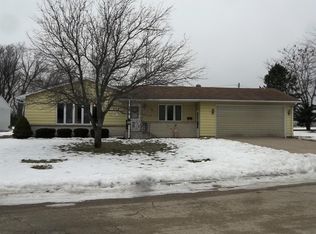 9 Crystal Heights Pl, Ventura, IA 50482
