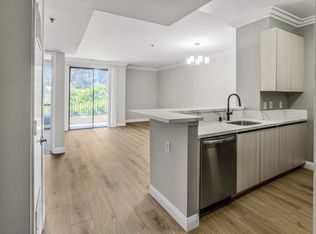 Hawthorne Regency Apartments, Los Angeles, CA 90028